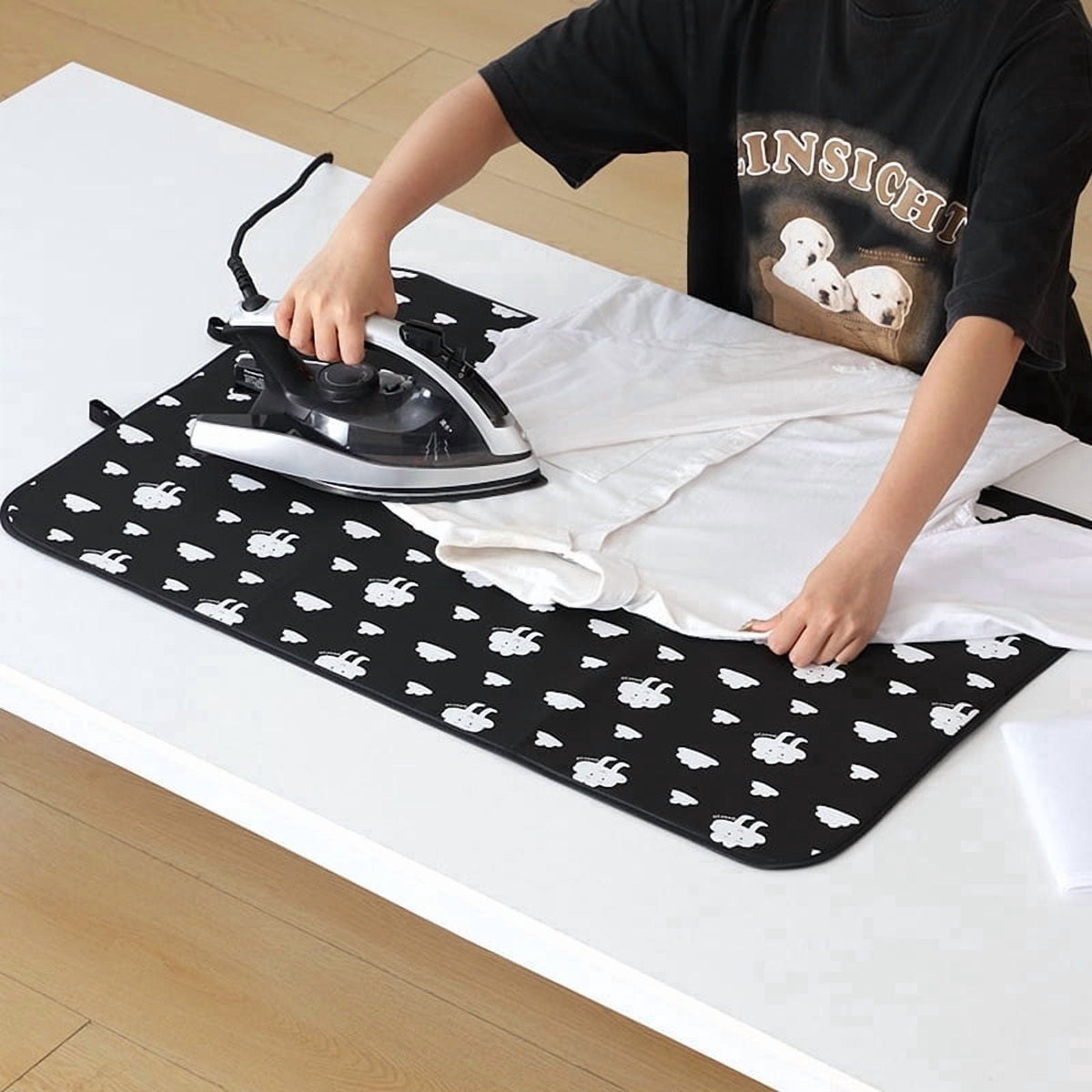 Foldable Ironing Mat with Hanging Loops, Heat-Resistant Laundry Pad - Image 6