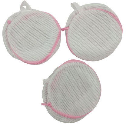 Mesh Wash Bags for Delicates, Set of 3 at 15 x 15 cm - Image 3