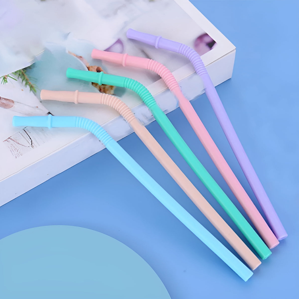 Extra-Wide Bent Silicone Straws, Set of 5 Reusable Drinking Straws - Image 4