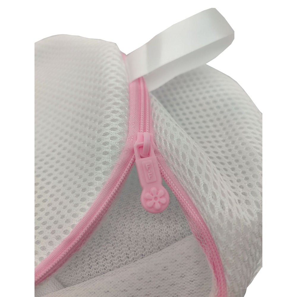 Mesh Wash Bags for Delicates, Set of 3 at 15 x 15 cm